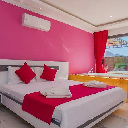 Ortac 2 Otel Kaş
