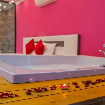 Otel Ortac 2 Kaş
